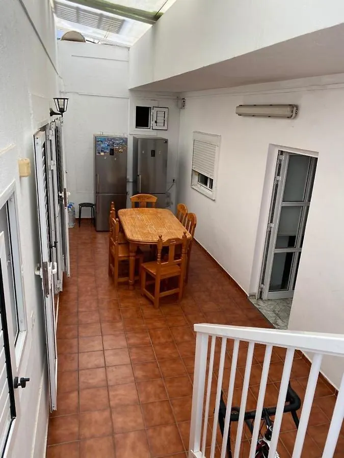 Kaktus Beach House Corralejo Hostel